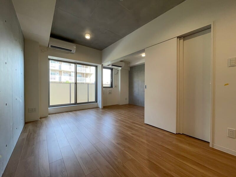 ルミーク文京千石 402