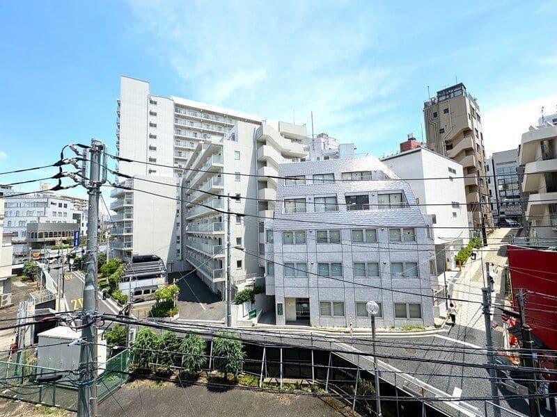 ピアース高田馬場 402