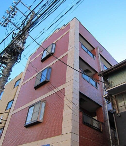 アヴェニール・ヴァン 305