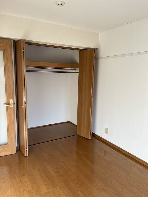 シャトー瑠璃 406