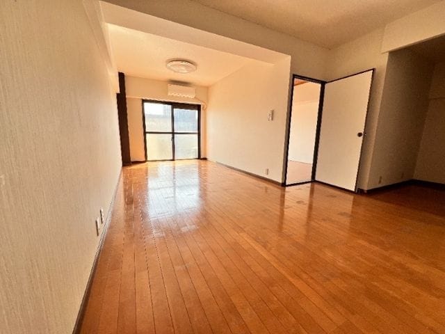 リアライズ市川原木 110