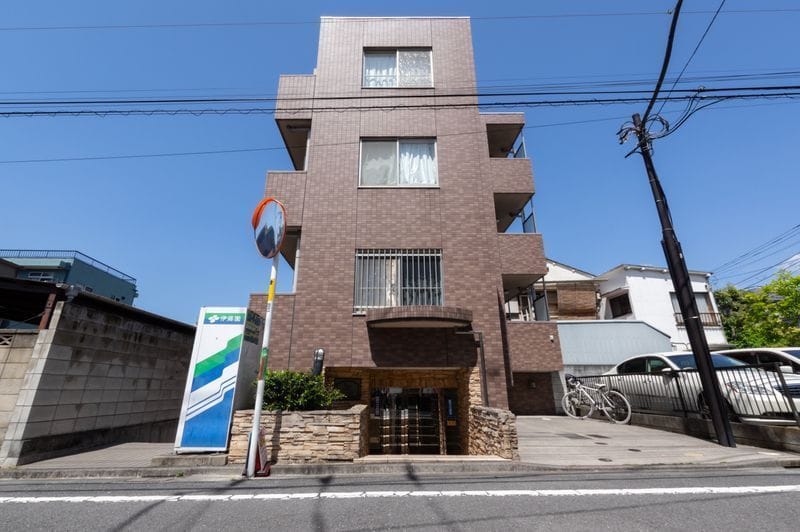 プレール池袋 203