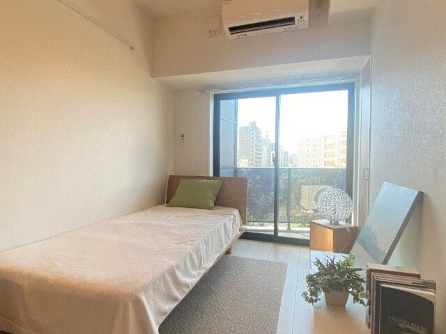 B.Cause Residence 0402