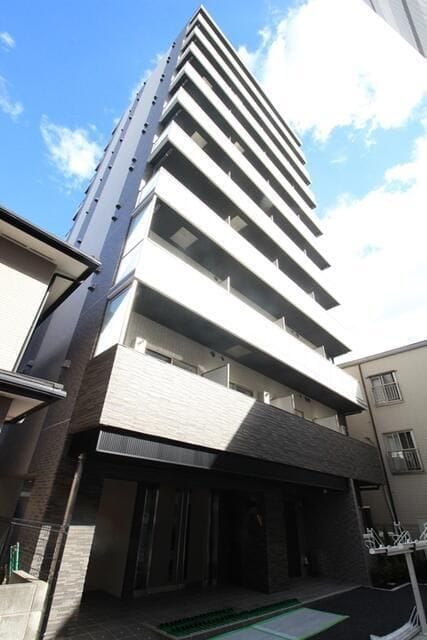 MAXIV西川口AZ DUE 704