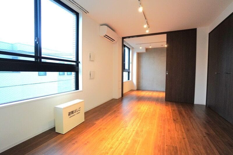 CREATIF池袋本町 305