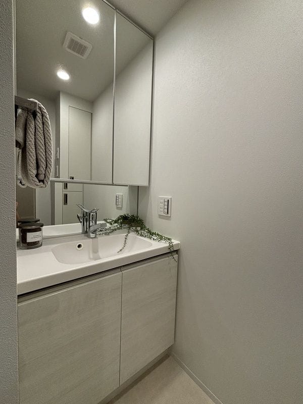ONE ROOF RESIDENCE NISHINIPPORI 606