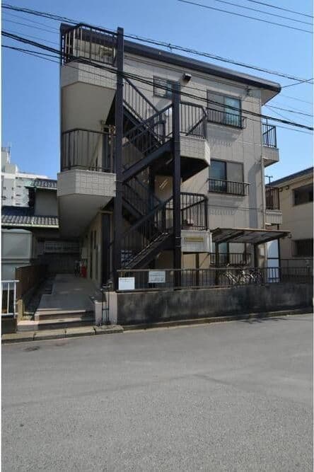 第二水落マンション 202