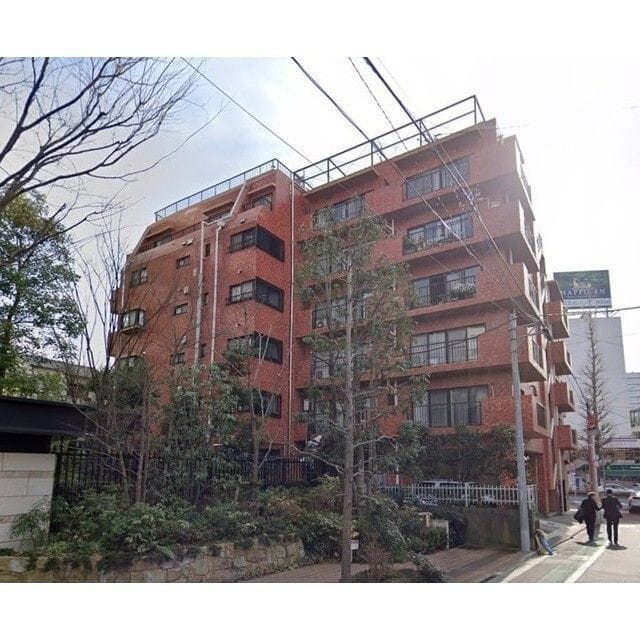 シャンボール白金 201