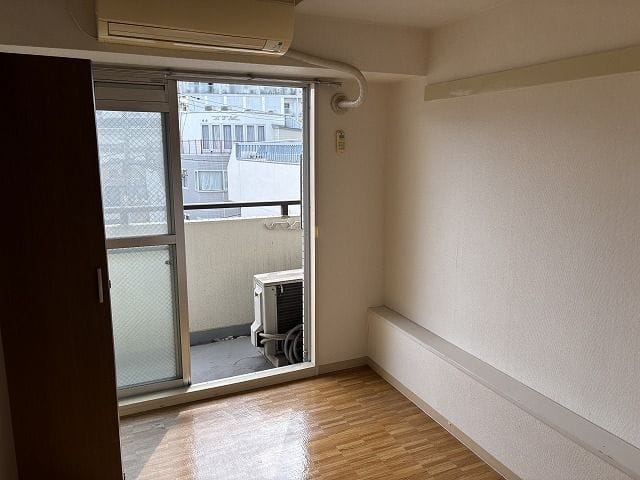 TRUST VALUE 不動前 402