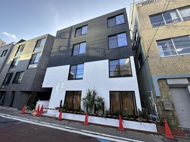 PREAS KAMATA 401