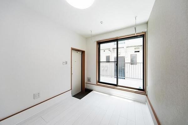 ルーナクレシェンテ鷺宮 103