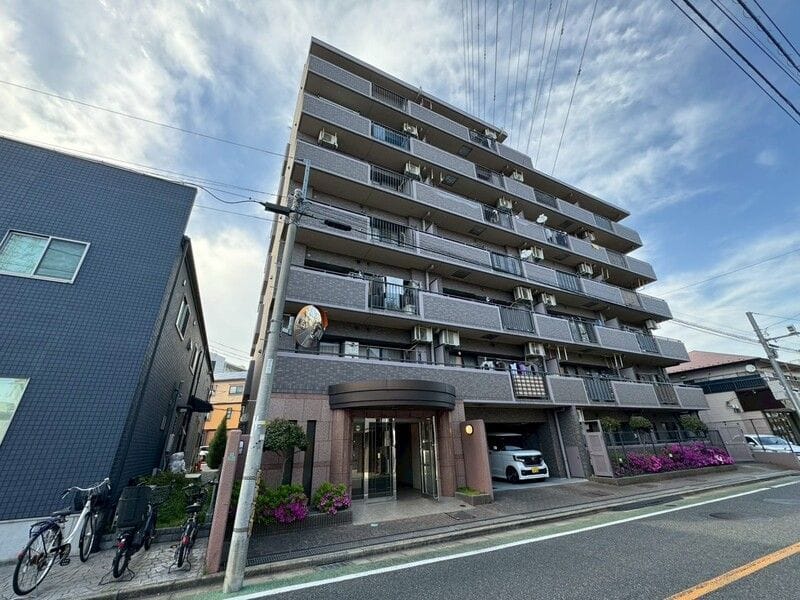 レーベンハイム西新井弐番館 202