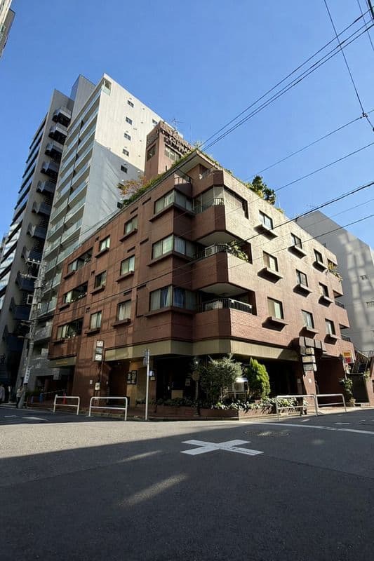 ライオンズマンション麹町の写真