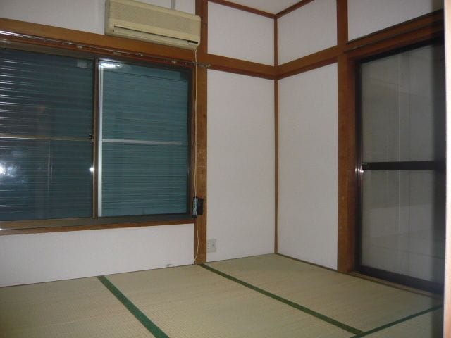 高島貸家 101