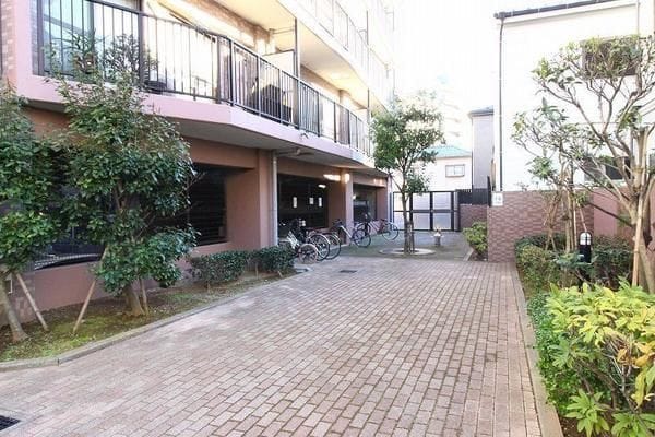 ライオンズマンション南小岩第2 303