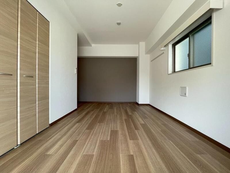 エスモア森下 701