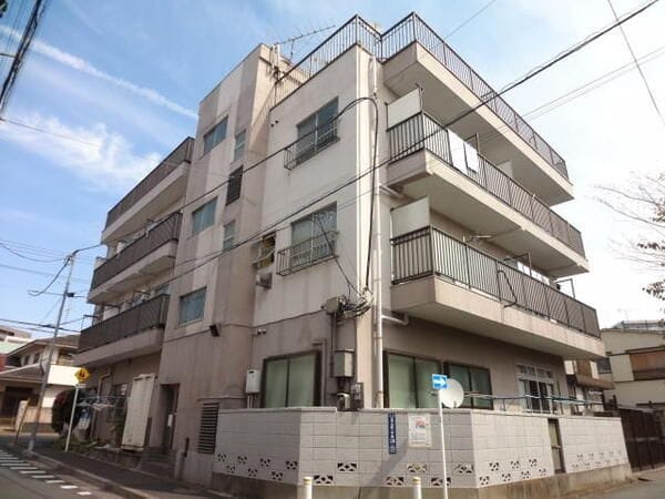 和幸マンション 303