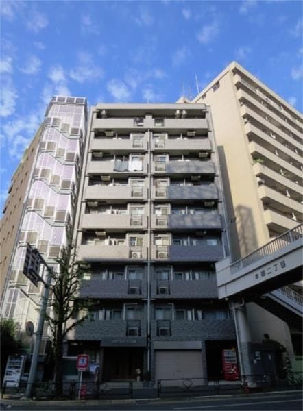 スカイコート文京本郷 201