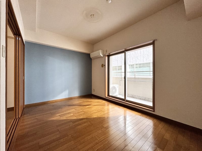 アンフォーラメグロ 703