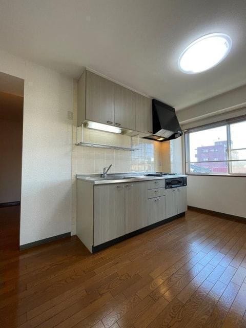 フォレストガーデン 304