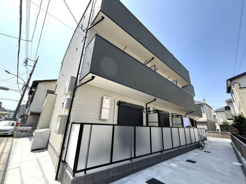 KANOE 105