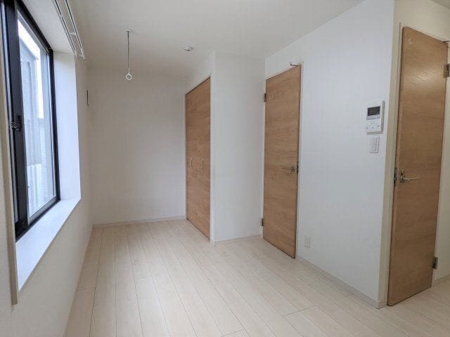 セルカ谷在家 201
