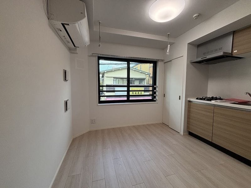 ルネサンスコート不動前 201