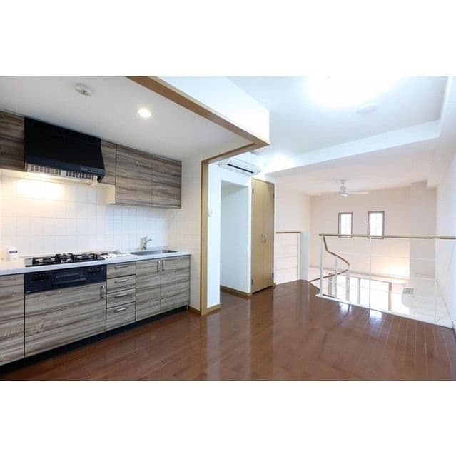 レジデンスシャルマン月島 0832