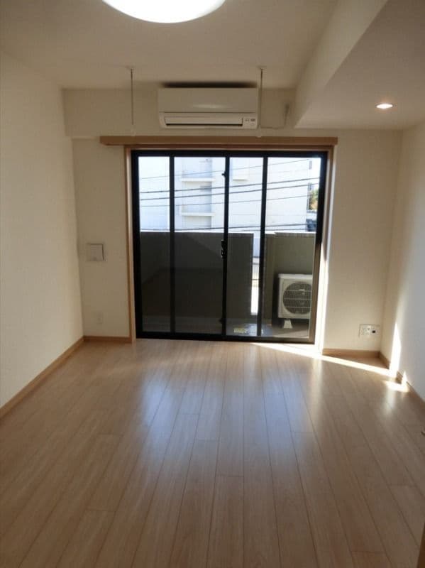 ルーブル新宿西落合八番館 202