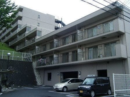 スミスあおやま 303