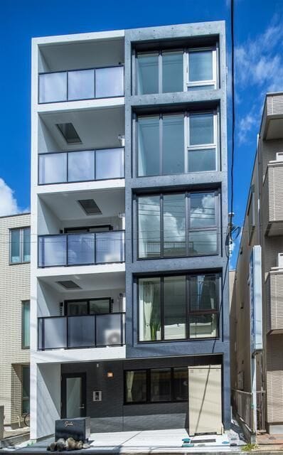 URNA SANDS 4階 26.5万円/なし/15,000円