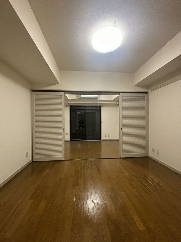 幸町マンション 302