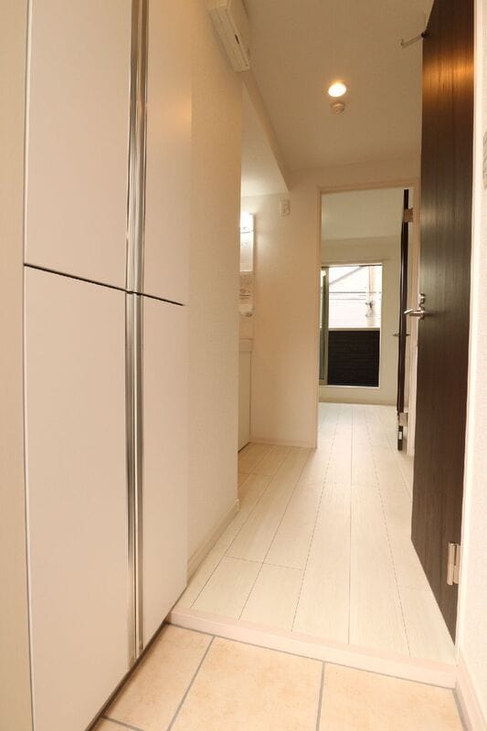 La Luce明大前 201