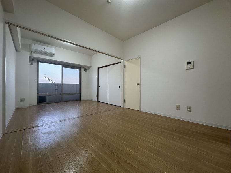 ヴァーテクスカワグチ 503