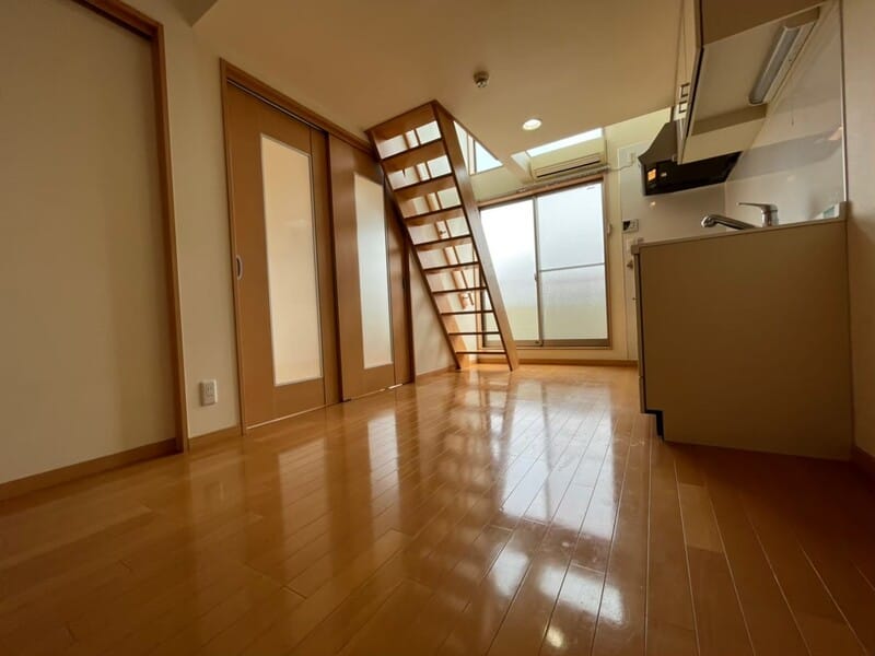 アップライン 203