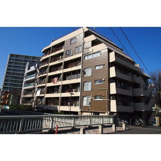 金剛マンション 203