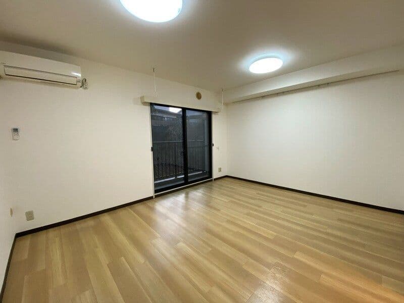 ラフィーヌ横浜片倉町 407
