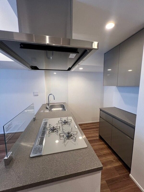 グランリビオ表参道 404