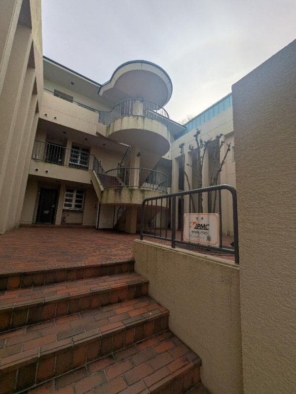 フロレスタ大倉山弐番館 106