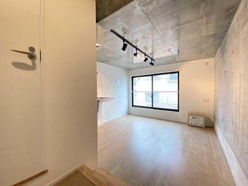 クロス池尻大橋 301