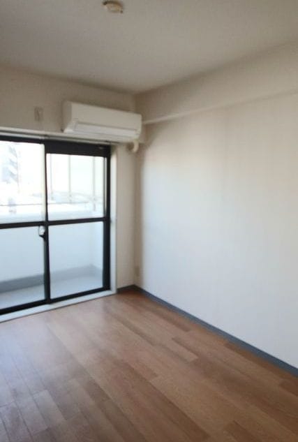 キャッスル西落合 302