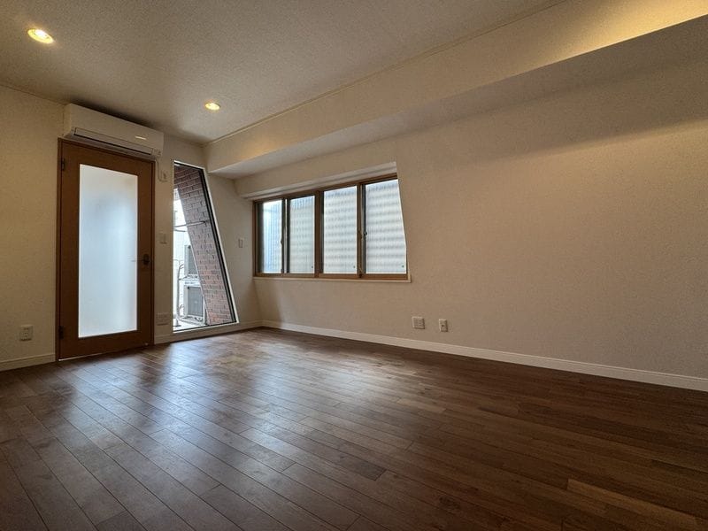 セントラル狸穴 401