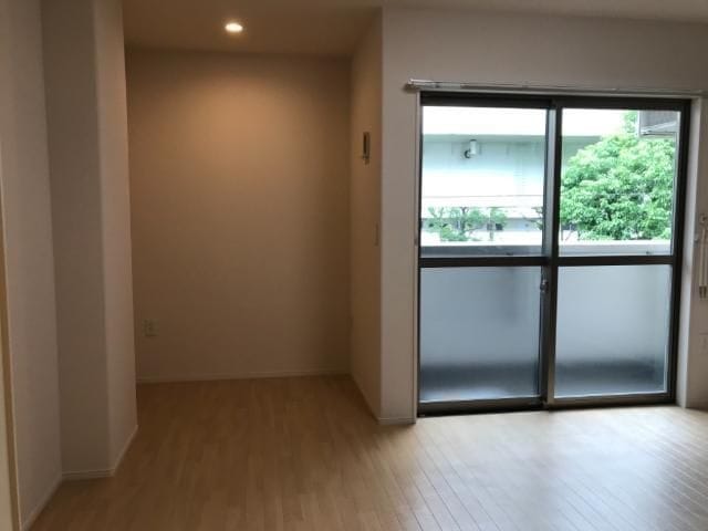 リベル横浜 202