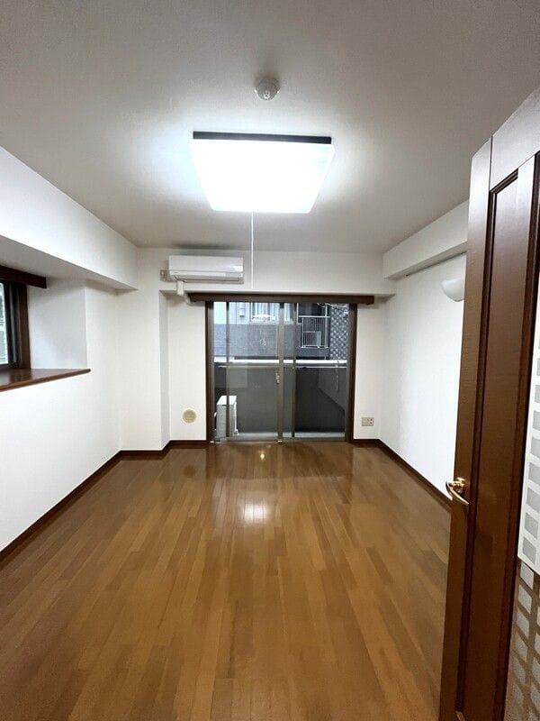 パレステュディオ東京八重洲通り 206