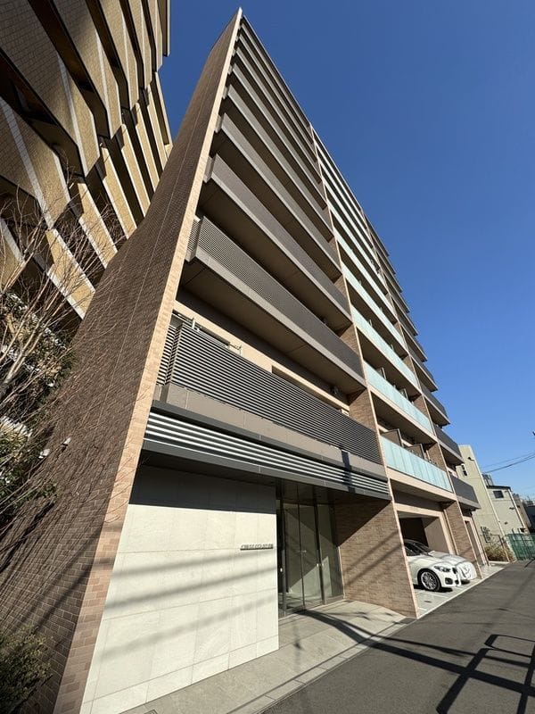 ワンルーフフラット町屋 801