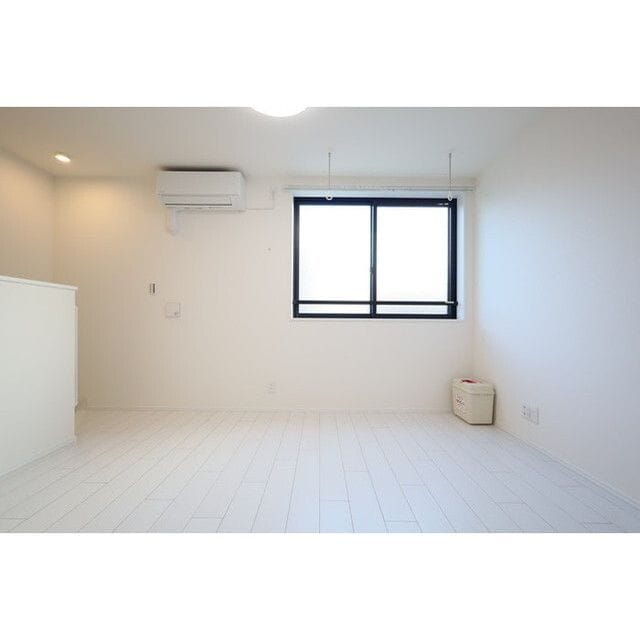 オプション坂下 402