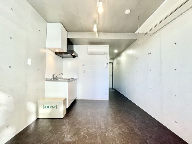 COCOFLAT三軒茶屋 401