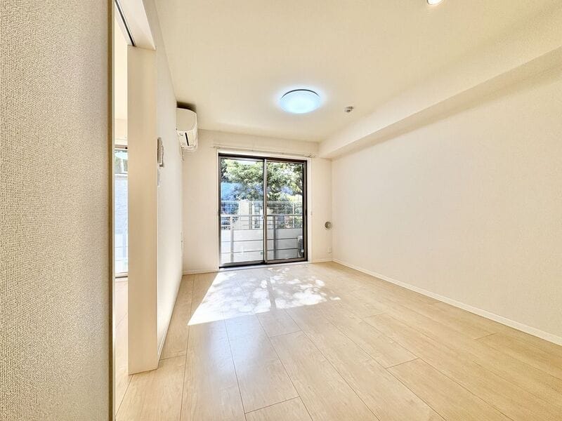 ヴォーヌング平町1の写真