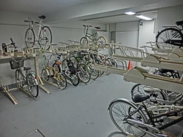 スカイコート神楽坂参番館 2F