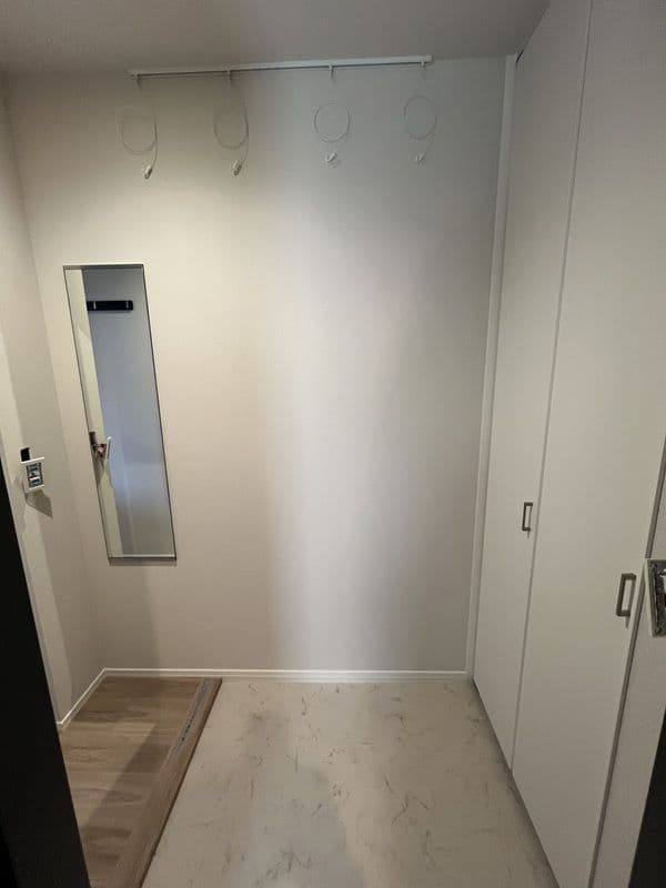 リカ・アイナ 203